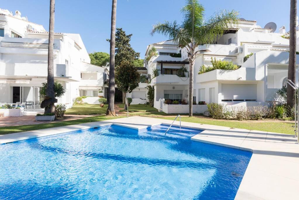 Incredible Luxury Location In Puerto Banus Beach For Families Marbellac Extérieur photo